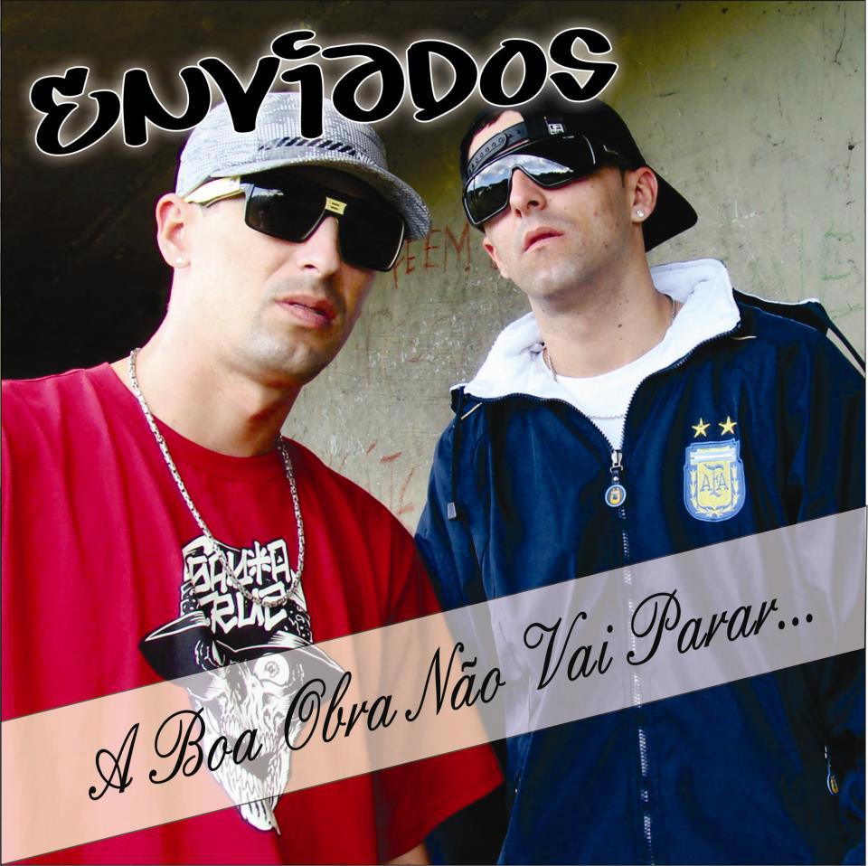 305469_264024300391173_2064089929_n